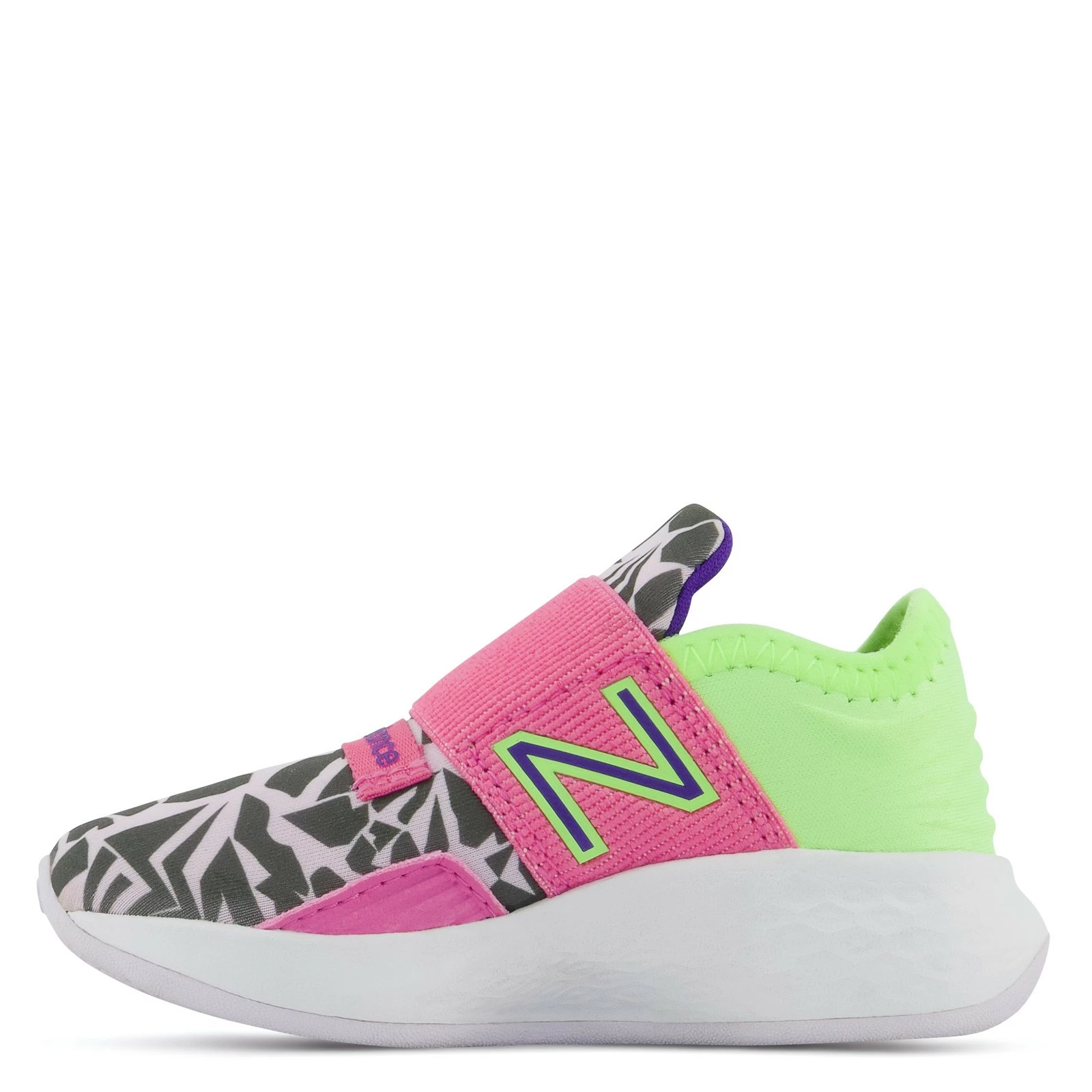 Girl's New Balance, Fresh Foam Roav Running Shoe - Toddler 3 Girl's New Balance, Fresh Foam Roav Running Shoe - Toddler - Image 3